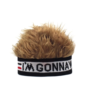 Grappige hiphop gebreide pruikmuts met bruin kunstbont en I'M GONNAW hoofdband