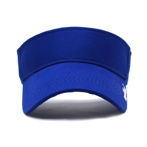 Detailed embroidery of a white polo athlete on a blue athletic visor for sun protection