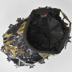 Detailansicht der 3D-Blatt Camouflage Taktik-Kappe mit atmungsaktivem Netzfutter innen