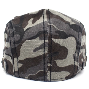 Men's camouflage flat cap with adjustable metal buckle and vintage outdoor beret style