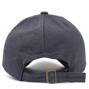 Adjustable washed cotton baseball cap with bronze metal buckle and sport style design