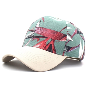 Damen Baseballkappe mit tropischem Blumenmuster und beigem Schirm für den Strand