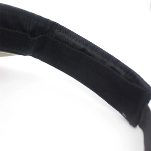 Detail of black hat headband with soft velvet lining for enhanced comfort
