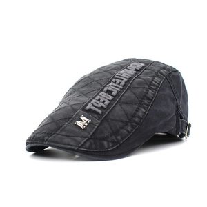 Quilted gray beret cap with M metal logo and letter embroidery for outdoor sun protection