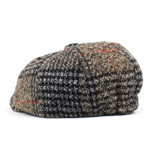 Classic British plaid wool beret hat in vintage brown tweed for women winter styling