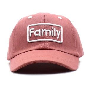 Cappellino da baseball rosa regolabile per bambini con ricamo Family sulla parte anteriore