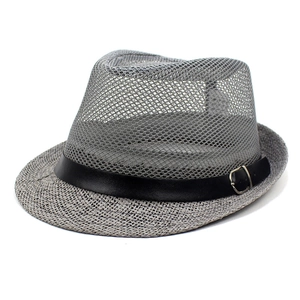 Klassischer grauer atmungsaktiver Mesh-Fedora-Hut mit schwarzem Band für sommerlichen Sonnenschutz