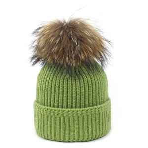 Women's autumn winter green ribbed knit beanie with real raccoon fur pom pom top