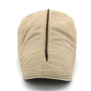 Béret vintage en coton kaki avec une rayure verticale marron foncé et texture sergé