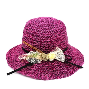Chapeau de Soleil en Paille pour Femmes Avec Fleurs en Dentelle Ruban Nœud Élégant Large Bord Respirant Été Plage Tissé Voyage