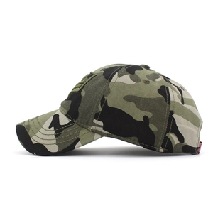 Classic army green camouflage baseball cap with curved brim and red side label
