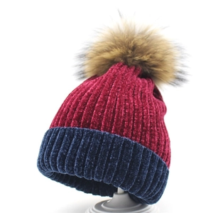 Women's Winter Warm Knit Beanie Hat Chenille Ribbed Cuff Color Block Slouchy Cap With Faux Fur Pom Pom Outdoor Headwear