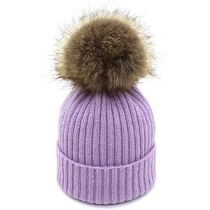 Bonnet en Tricot Chaud d'Hiver pour Femmes et Enfants Avec Pompon en Fausse Fourrure Bonnet à Côtes Parent-Enfant