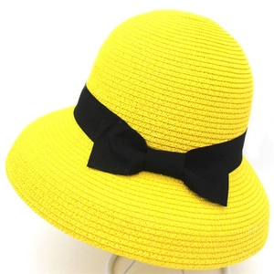 Cappello da sole in paglia giallo brillante con fiocco nero per le vacanze estive
