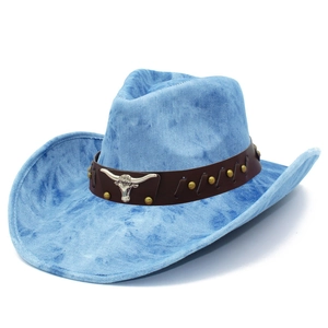 Westlicher Tie-Dye Denim Cowboyhut mit Silberstierkopf und Goldnieten auf Lederband