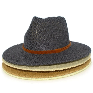 Klassische Fedora Strohhüte in Grau, Beige und Hellbraun mit geflochtenem Lederband
