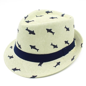 Sombrero de paja transpirable para niños en crema con tiburones y cinta azul