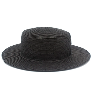 Cappello di paglia boater nero classico con tesa larga per la protezione solare in spiaggia