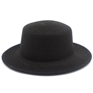 Chapeau de paille canotier noir à bord large pour protection solaire et style décontracté de plage
