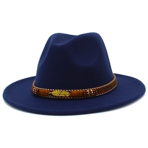 British Style Woolen Felt Fedora Hat With Metal Feather Ethnic Woven Band Wide Brim Jazz Hat For Men Women Autumn Winter Fashion