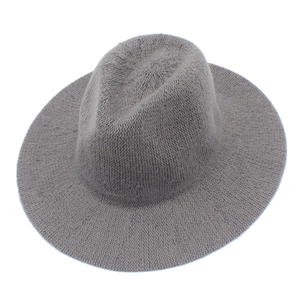 Detailed knit texture and wide brim of the charcoal gray foldable chenille fedora hat