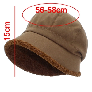 Detail of winter beret showing 15cm height and 56-58cm circumference measurements