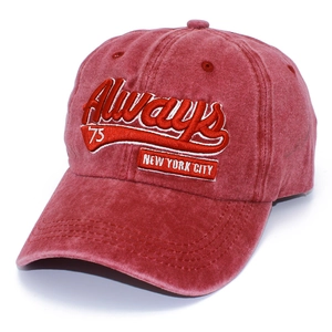 Cappellino vintage in cotone rosso con ricamo 3D Always 75 New York City sportivo