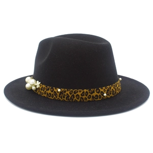 Chapeau fedora en laine noire avec ruban léopard et perles blanches élégantes