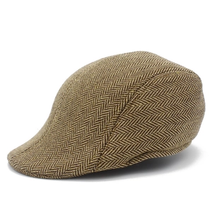 Klassieke bruine heren pet met visgraatpatroon in een vintage Britse platte stijl