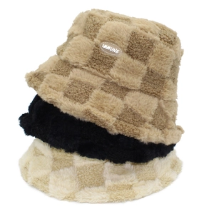 Women's Japanese Plush Checkerboard Bucket Hat Winter Warm Faux Fur Cloche Hat With Letter Patch Casual Daily Outdoor Cap