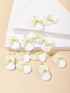 Ciondoli mini infradito in resina bianca e verde con anelli metallici per gioielli fai-da-te