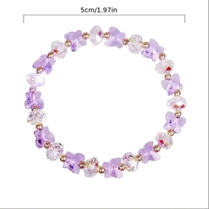 Bracelet en perles de verre avec papillons violets et petites billes dorées