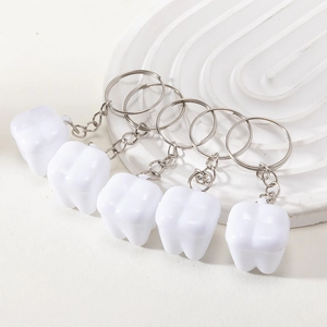 Simulation Tooth Shape Keychain Plastic White Molar Denture Pendant Bag Charm For Kids Students Dentist Gift