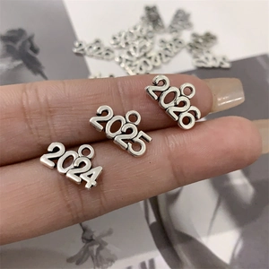 Antique silver DIY alloy 2025 and 2026 year charms for handmade jewelry pendants