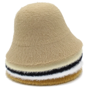 Bob d'Hiver pour Femme en Imitation Vison Chaud Peluche Épaisse Chapeau de Pêcheur Couleur Unie Style Japonais Loisirs