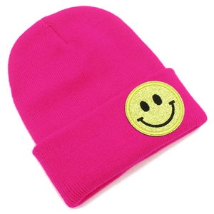 Bonnet en maille côtelée rose avec écusson smiley jaune pailleté pour look d'hiver