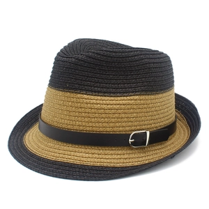 Zweifarbiger Strohhut im Fedora-Stil mit schwarzer Krempe und Kunstlederschnalle