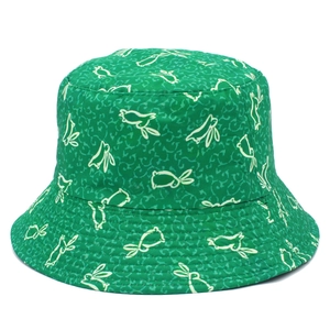 Green cartoon bunny print bucket hat for sun protection in a fresh spring style