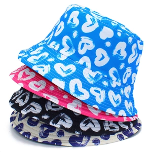 Women Reversible Heart Print Bucket Hat Cotton Canvas Sun Protection Outdoor Vacation Fashion Fisherman Hat Portable Foldable
