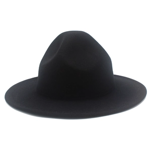 Chapeau fedora classique en feutre de laine noir à large bord avec couronne pincée
