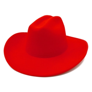 Chapeau de cowboy rouge vif en feutre de laine avec large bord et calotte pincée