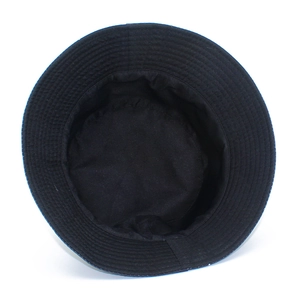 Internal view of a black cotton fisherman hat with reinforced stitching and interior lining