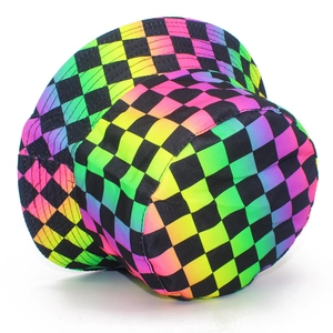 Chapeau bob à damier arc-en-ciel avec dégradé de couleurs pour protection solaire chic