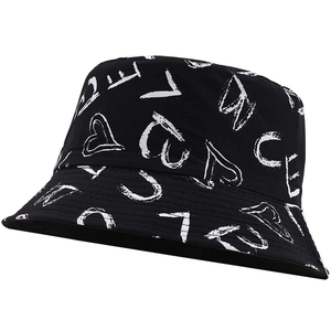 Chapeau Bob Graffiti Lettre Motif Cœur Toile de Coton Protection Solaire Extérieur Mode Chapeau de Pêcheur Homme Femme