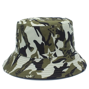 Camo bucket hat with star pattern and reinforced brim for outdoor hiking and sun protection