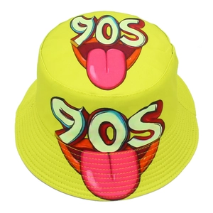 Bob jaune fluo style 90S avec motif lèvres pour protection solaire et style urbain