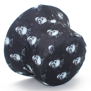 Black bucket hat with crown skull print for streetwear fashion and outdoor sun protection