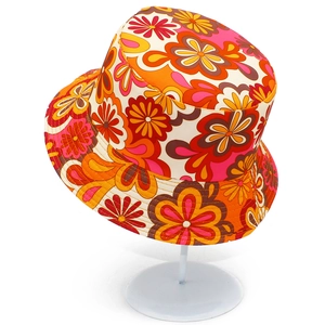 Retro floral canvas bucket hat with vibrant flower patterns for sun protection
