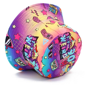 Πολύχρωμο καπέλο bucket 90s με ρετρό γκράφιτι και pop art σχέδια για πάρτι στυλ