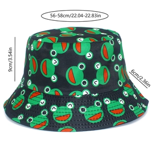 Dettaglio del cappello alla pescatora con rane, misura 56-58 cm e altezza di 9 cm